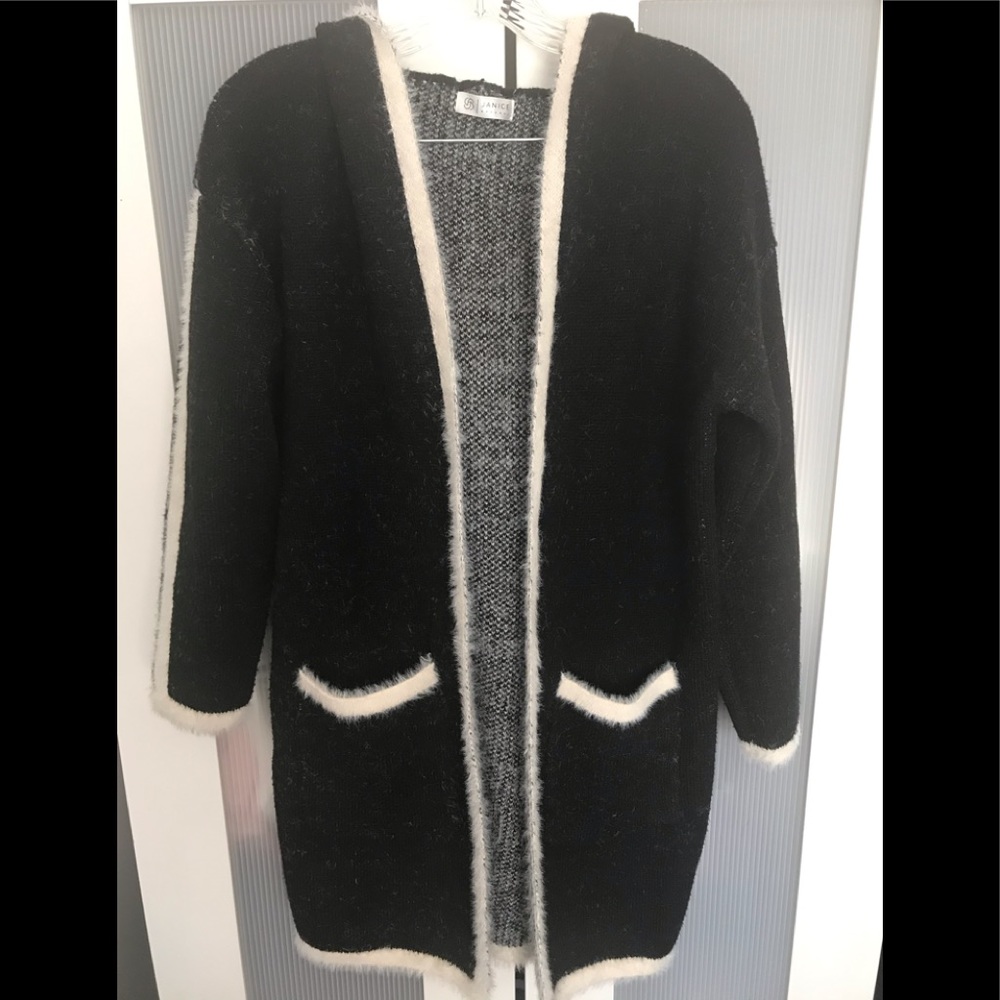 Hooded Sweater Jacket. Size Medium